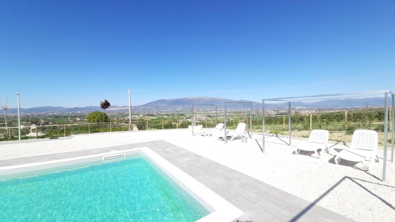 Agriturismo Incanto Della Natura Cannara Kültér fotó