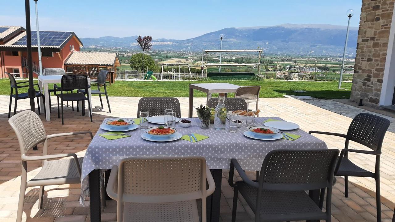 Agriturismo Incanto Della Natura Cannara Kültér fotó